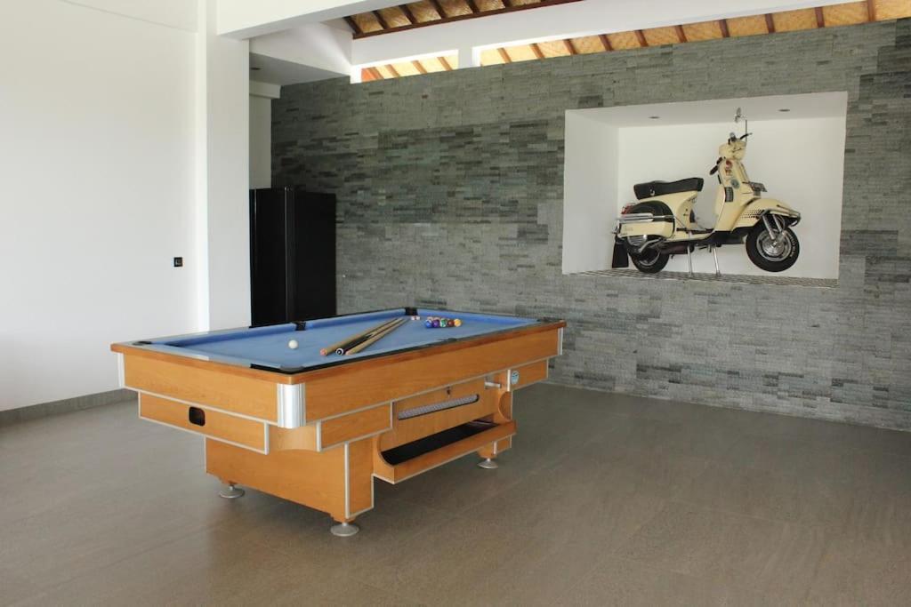 Villa Vespa Lovina Exteriér fotografie